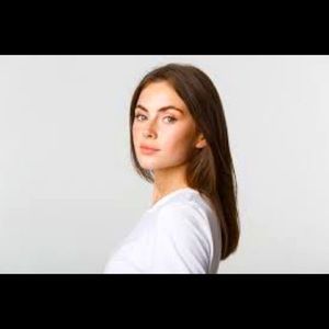 Meet your Posher, Ellie